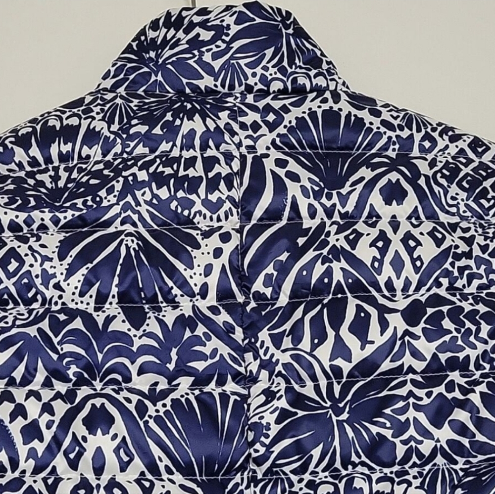 Lilly Pulitzer Marlee Reversible Jacket - Picture 4 of 10